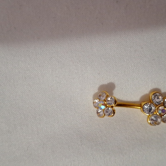 Flower belly button piercing navel piercing - Picture 3 of 4